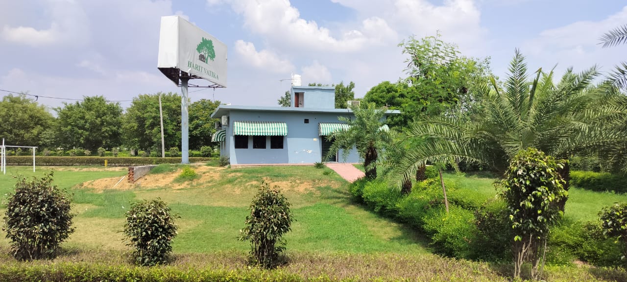 Plot For Sale in Harit City Jewar Internat