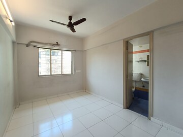 Master Bedroom in 2 BHK Apartment at Neelkanth Pride CHS, Seawoods – for Rent