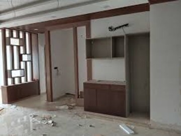 Room in 2 BHK Builder Floor at Sector 104 – for Sale