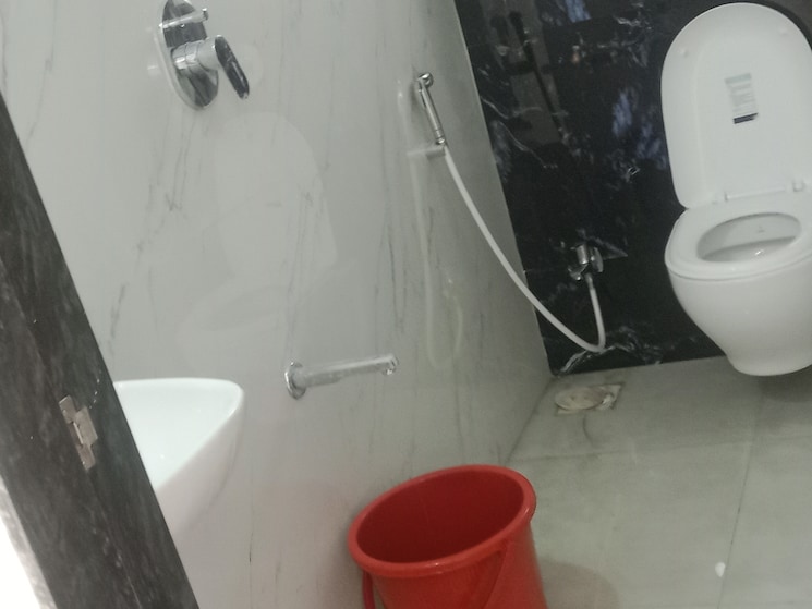 Bathroom, swadeshi-meel-mhada-sankul 1 Bedroom 350 Sq.Ft. Apartment In Sion Mumbai 7927368