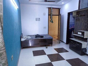 1.5 BHK Independent House For Rent in RWA Apartments Sector 19, Sector 19