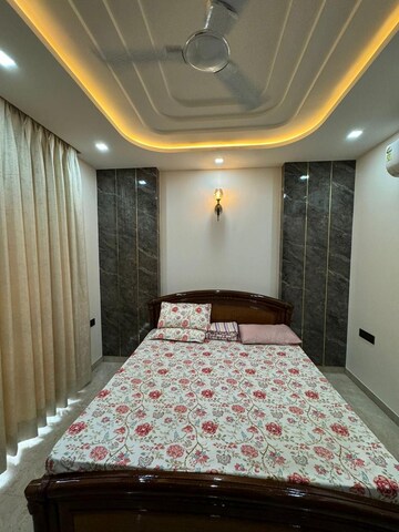 2.5 BHK Independent House For Rent in RWA Apartments Sector 27, Sector 27