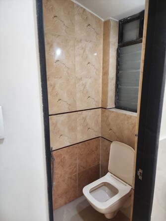 1 BHK Apartment For Rent in River Park Apartments Kandivali East Mumbai  7927393