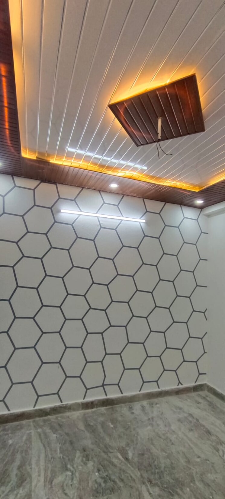 Room, jogabai extension 2 Bedroom 450 Sq.Ft. Builder Floor In Jogabai Extension Delhi 7927410