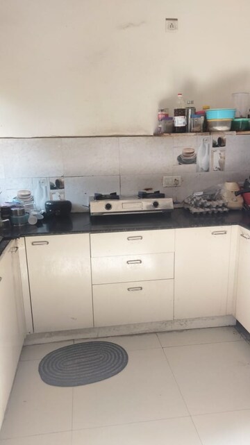 Master Bedroom in 3 BHK Apartment at Amrapali Silicon City, Sector 76 – for Rent