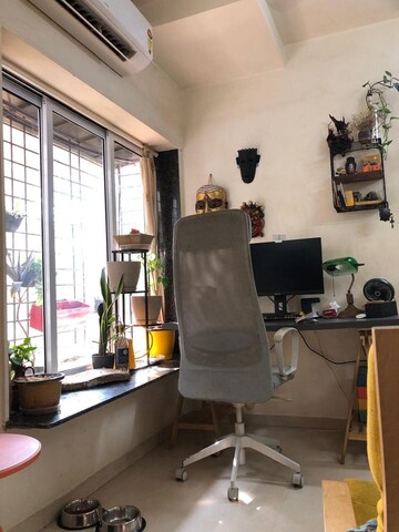 Gym in 1 BHK Apartment at Bhoomi Legend, Kandivali East – for Rent