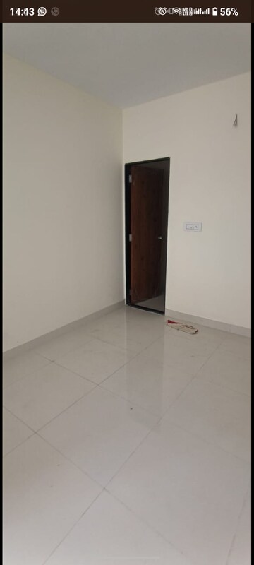Room in 2 BHK Apartment at Gurukrupa Ekatvam, Vikhroli East – for Rent