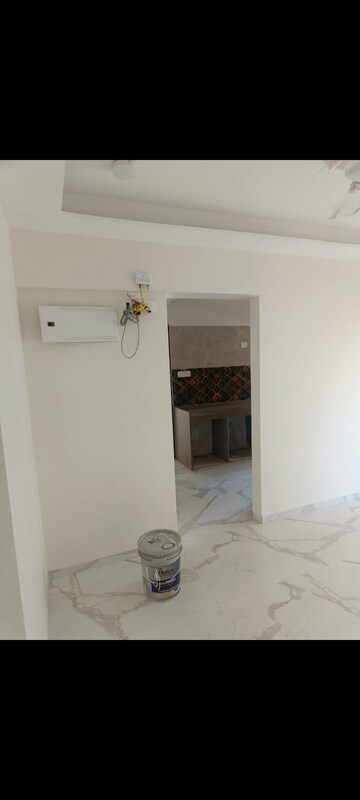Room in 2 BHK Apartment at Gurukrupa Ekatvam, Vikhroli East – for Rent