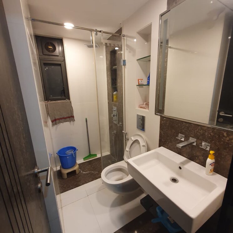 Bathroom, lodha-estrella 1 Bedroom 378 Sq.Ft. Apartment In Wadala Truck Terminal Mumbai 7927492