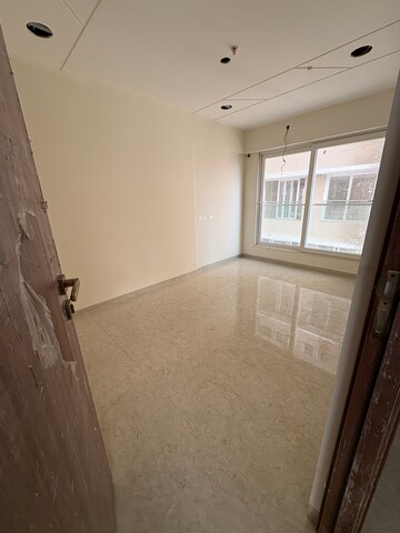  3 BHK Apartment at Vaibhavlaxmi Peak 25, Vikhroli East – for Rent