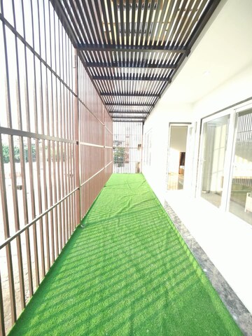 Balcony in 3 BHK Builder Floor at Ansal Plaza Sector-23, Sector 23 – for Rent