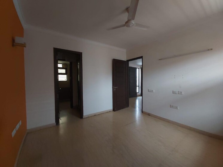 Room, ardee-city 3 Bedroom 250 Sq.Ft. Builder Floor In Sector 52 Gurgaon 7927553