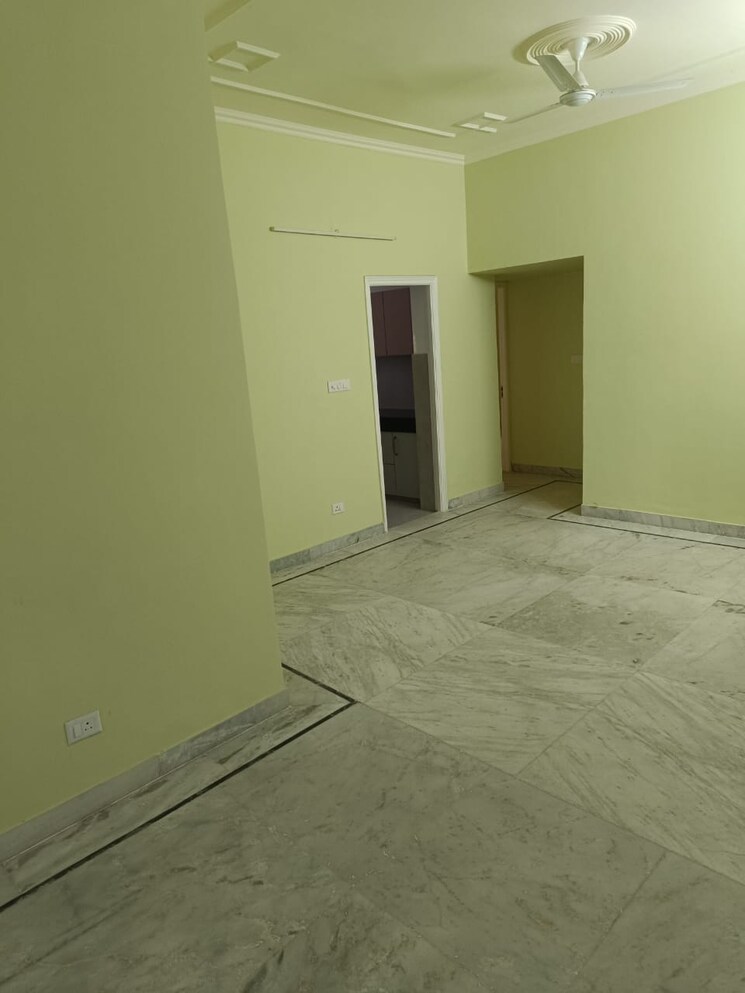 Master Bedroom, ardee-city 3.5 Bedroom 265 Sq.Ft. Builder Floor In Sector 52 Gurgaon 7927558