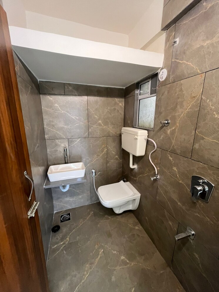 Bathroom, shivshakti-oasis 2 Bedroom 1000 Sq.Ft. Apartment In Shirgaon Thane 7927576