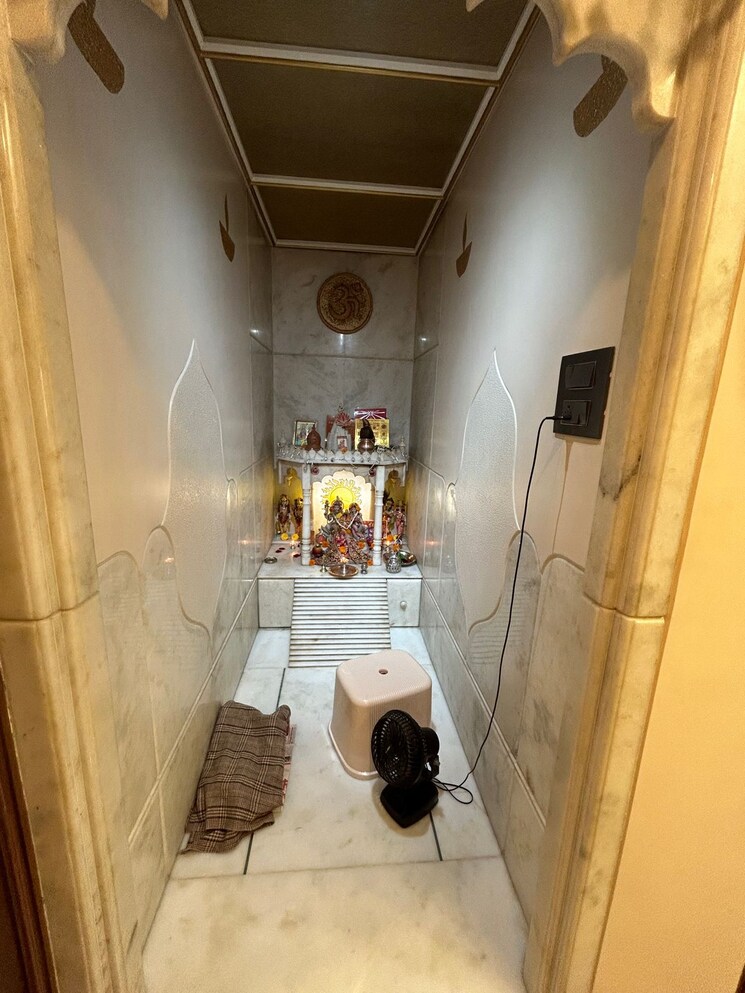 undefined, heera-apartments 3 Bedroom 1300 Sq.Ft. Apartment In Khar West Mumbai 7927620