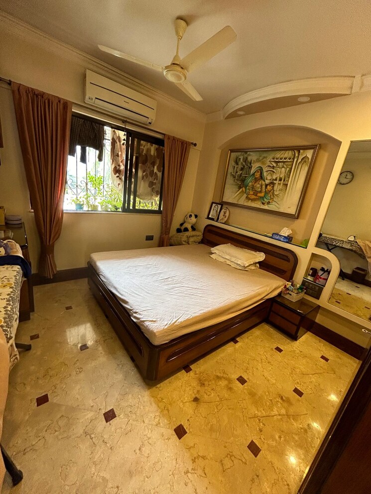 Living Room, heera-apartments 3 Bedroom 1300 Sq.Ft. Apartment In Khar West Mumbai 7927620