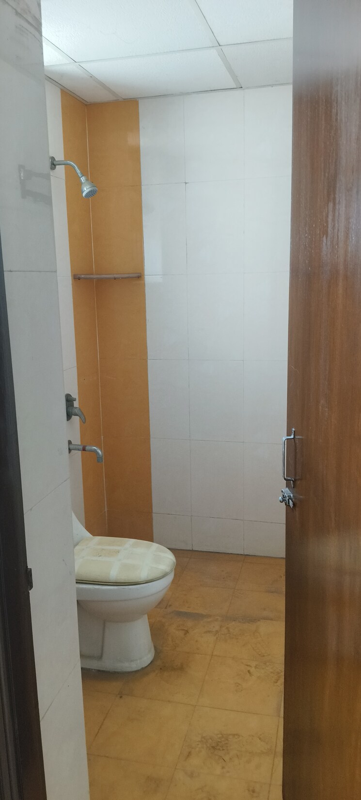 Bathroom, optus-tulip-heights 3 Bedroom 1750 Sq.Ft. Apartment In Sector 11 Faridabad 7927643