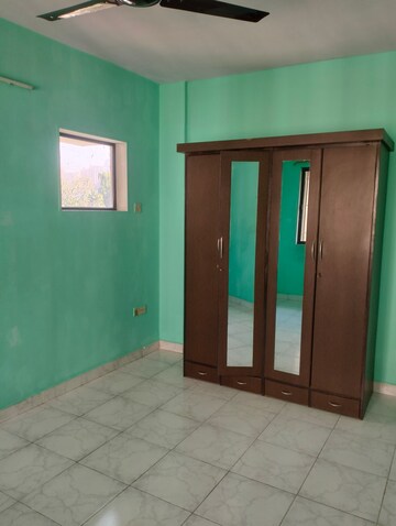 Room in 2 BHK Apartment at Lok Milan, Chandivali – for Rent