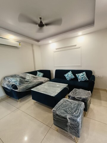 Living Room in 1 BHK Builder Floor at Sector 38 – for Rent