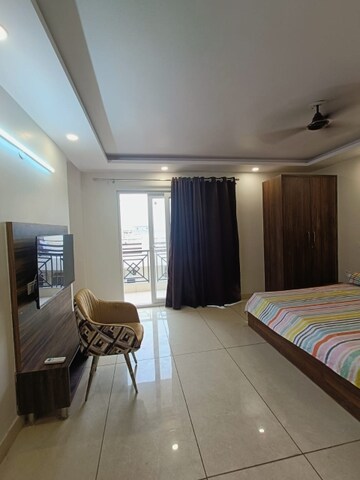 Bedroom in 1 BHK Builder Floor at Sector 38 – for Rent