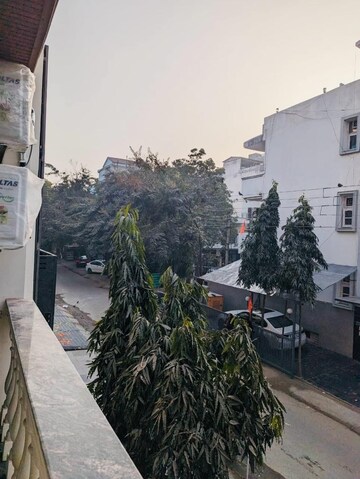 1 BHK Builder Floor – Exterior View View at Sector 41 - for Rent