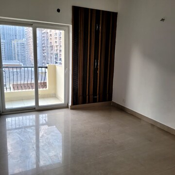 Room in 3 BHK Apartment at 3C Lotus Boulevard, Sector 100 – for Sale