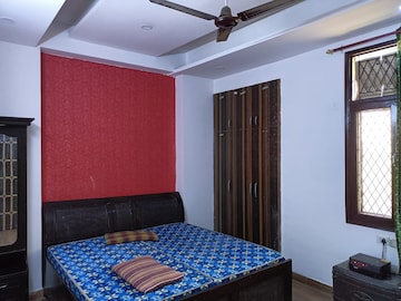 Bedroom in 3.5 BHK Apartment at 3C Lotus Boulevard, Sector 100 – for Sale