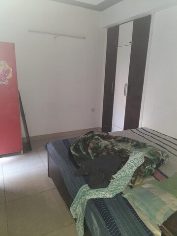 Bedroom in 3 BHK Apartment at 3C Lotus Boulevard Espacia, Sector 100 – for Rent