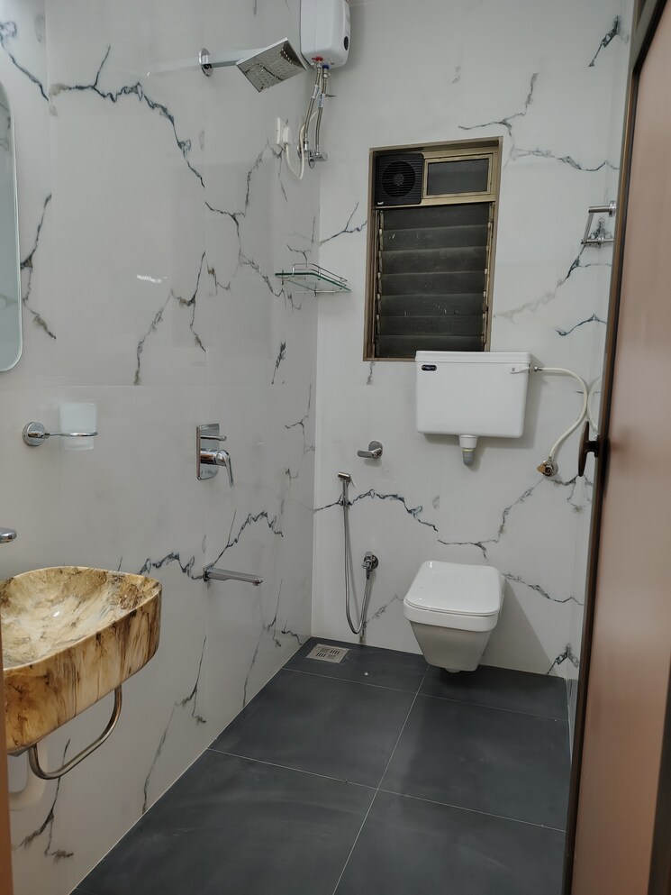 Bathroom, gaurav-garden-i 2 Bedroom 650 Sq.Ft. Apartment In Kandivali West Mumbai 7927804