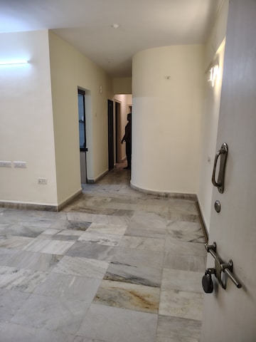 Master Bedroom in 2 BHK Apartment at Gaurav Garden I, Kandivali West – for Rent