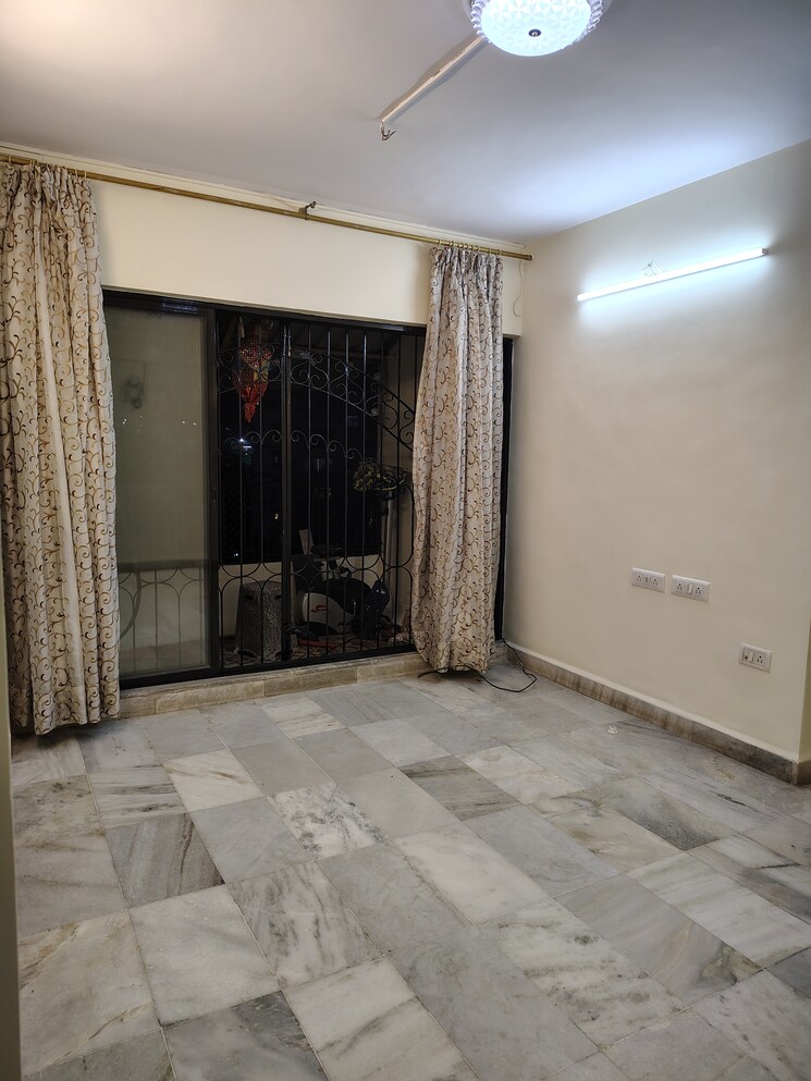 Room, gaurav-garden-i 2 Bedroom 650 Sq.Ft. Apartment In Kandivali West Mumbai 7927804