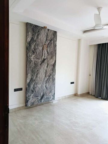Master Bedroom in 4 BHK Builder Floor at SS Mayfield Gardens, Sector 51 – for Rent