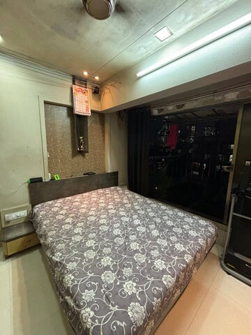 Bedroom in 1 BHK Apartment at Gayatri Corner, Kandivali East – for Rent