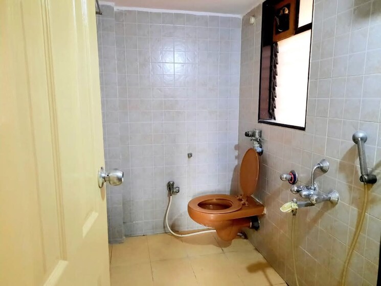 Bathroom, sunshine-apartment-kandivali-east 1 Bedroom 450 Sq.Ft. Apartment In Kandivali East Mumbai 7927835