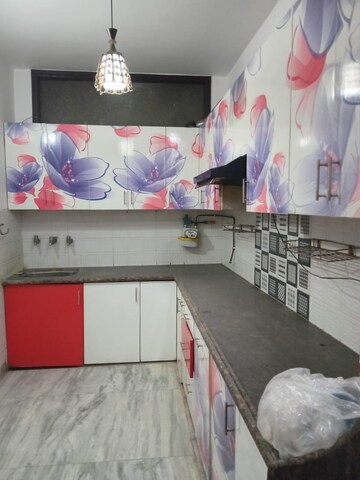 Master Bedroom in 2.5 BHK Builder Floor at Uttam Nagar West – for Rent