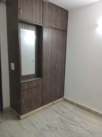 Room in 2.5 BHK Builder Floor at Uttam Nagar West – for Rent