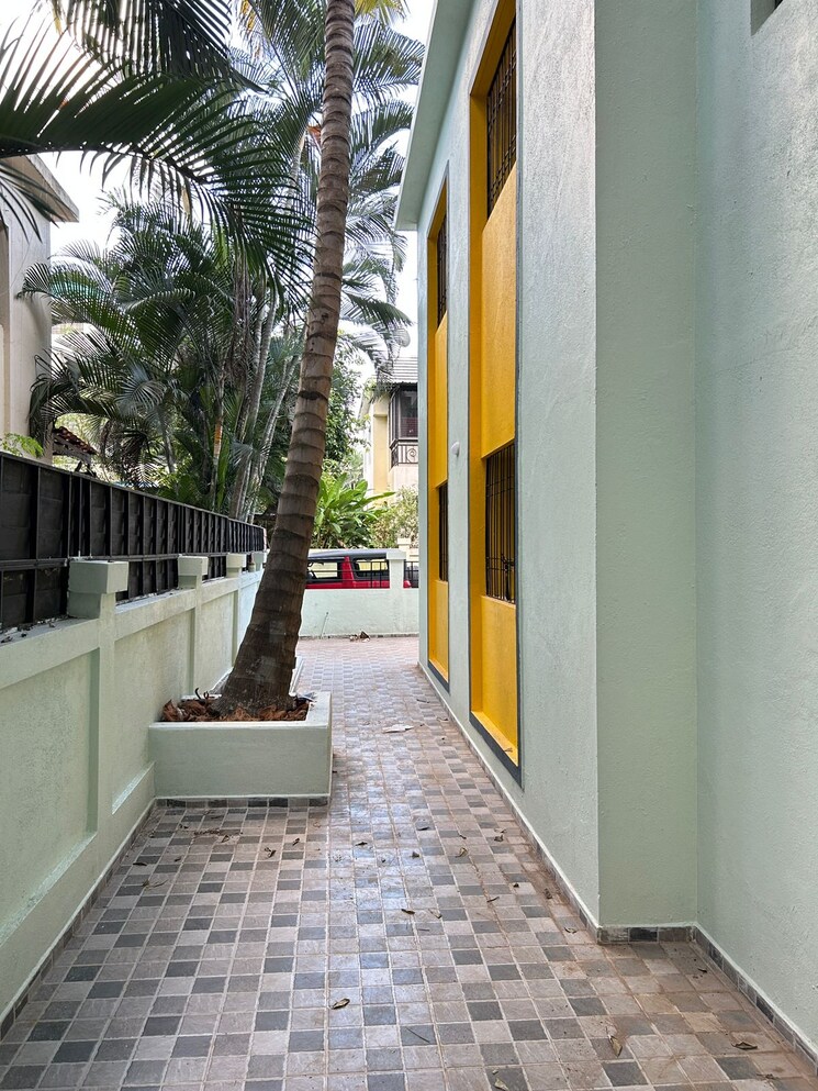 Balcony, siddhivinayak-shubhashree-woods 3 Bedroom 1800 Sq.Ft. Villa In Pimple Saudagar Pune 7927914