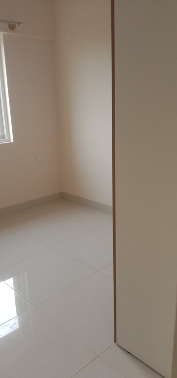 Room in 2 BHK Apartment at Salarpuria Sattva Park Cubix, Devanahalli – for Rent