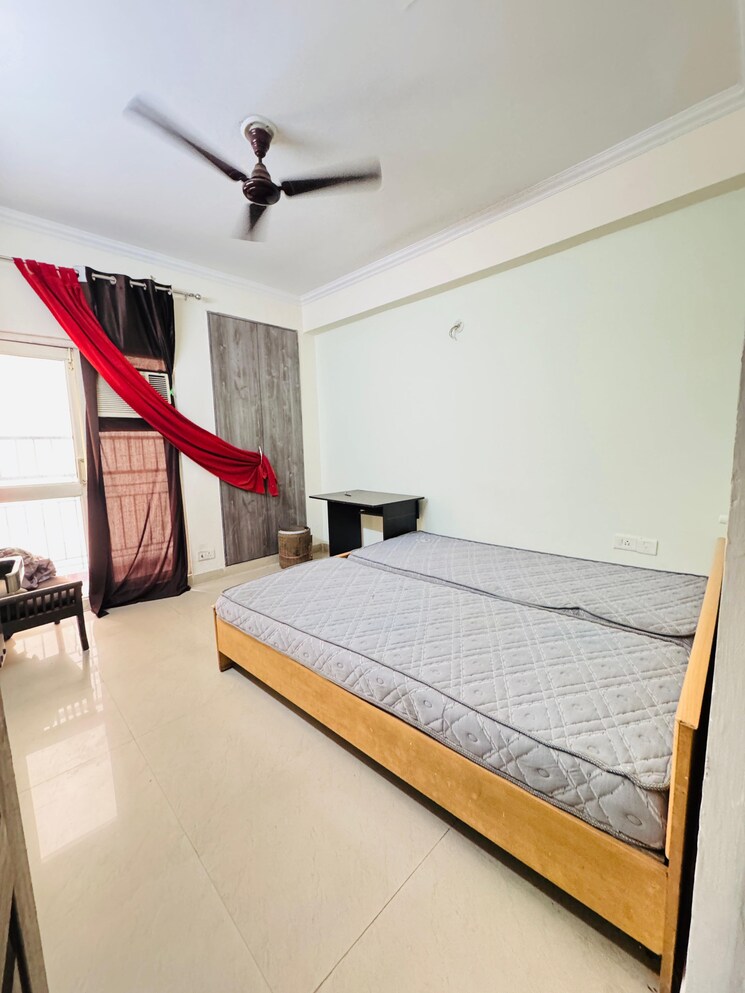 Bedroom, gaur-city-2-12th-avenue 3 Bedroom 811 Sq.Ft. Apartment In Sector 16c Greater Noida Greater Noida 7927987