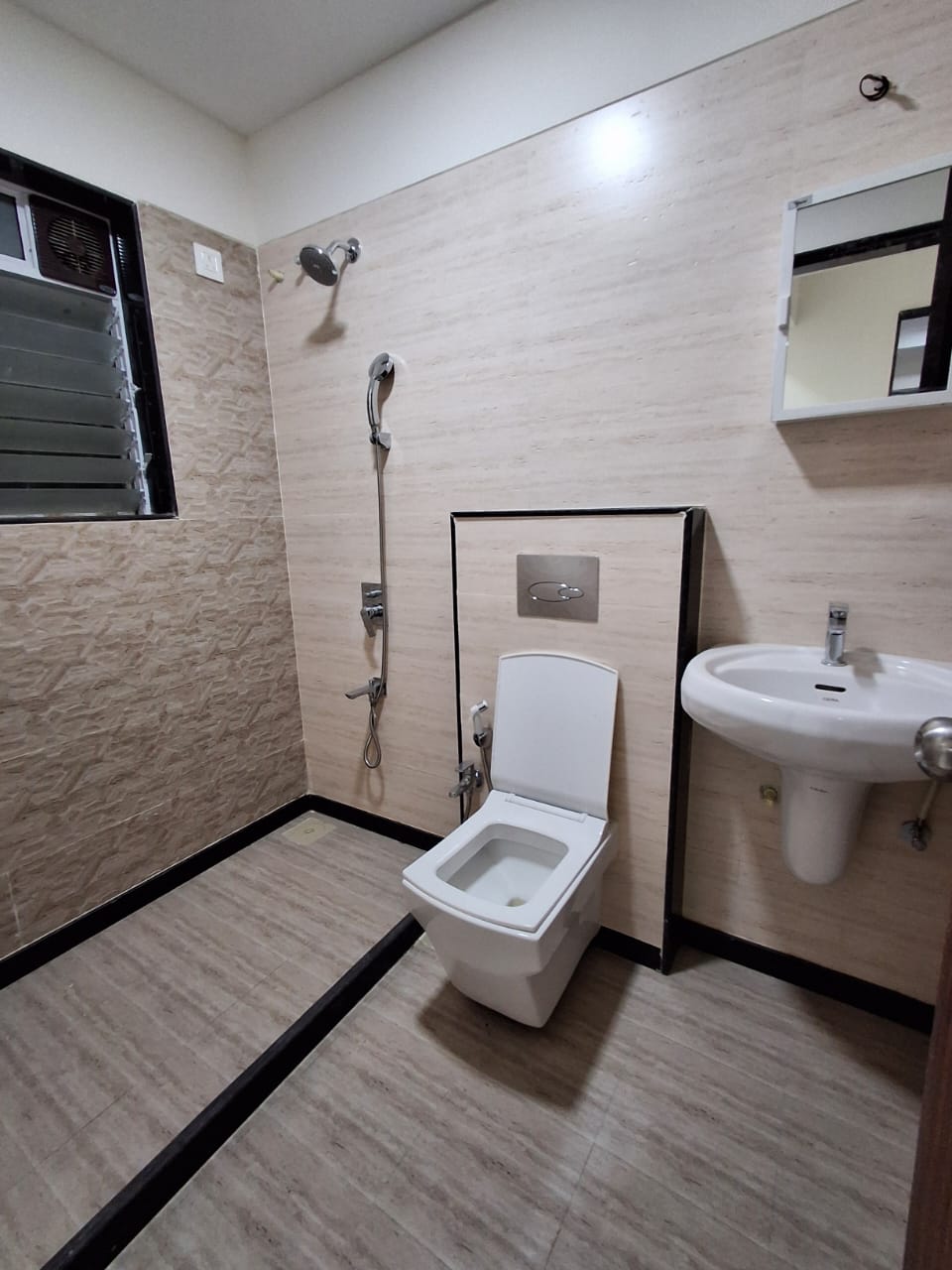 2 BHK 650 Sq.Ft. Apartment in Galaxy Exotica