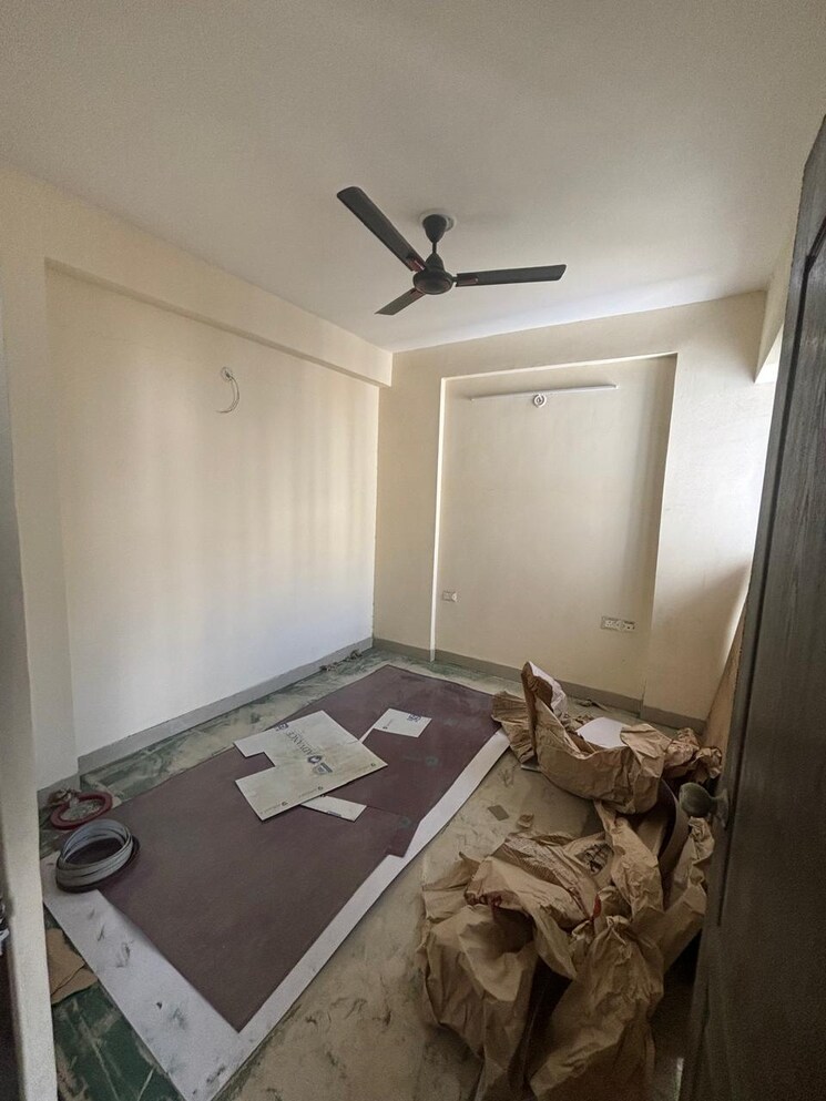 Bedroom, gaur-city-2-14th-avenue 3 Bedroom 740 Sq.Ft. Apartment In Sector 16c Greater Noida Greater Noida 7928004