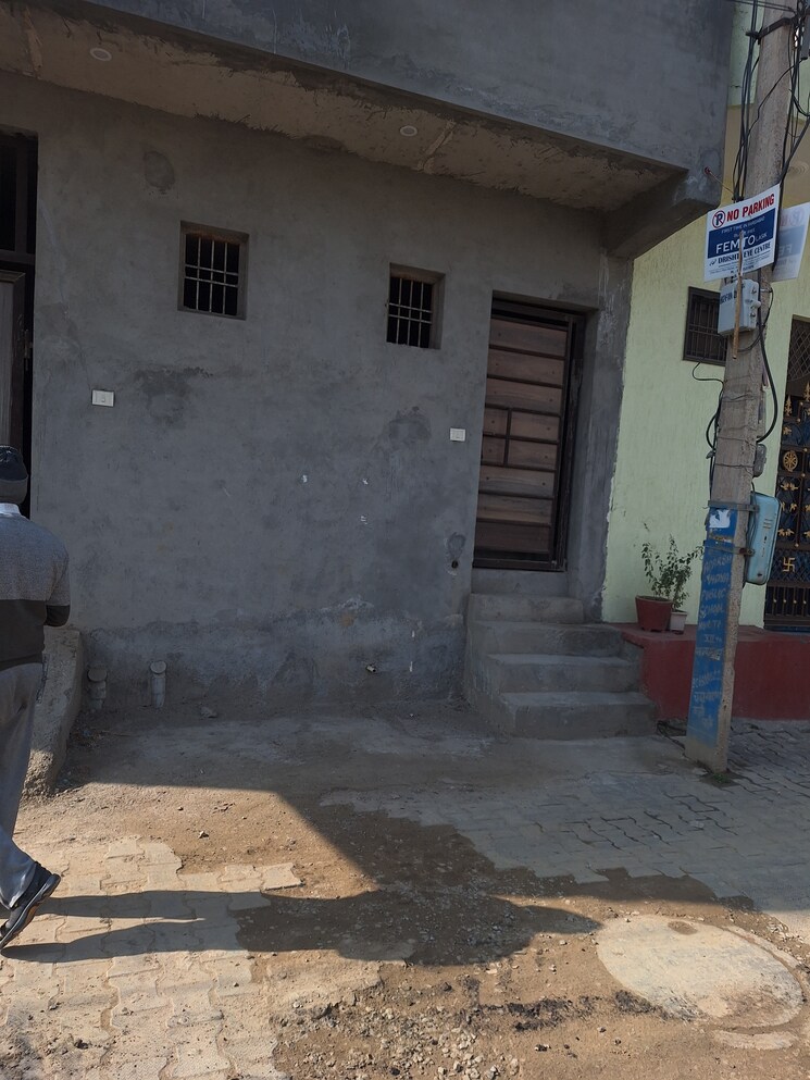 Exterior View, sector 87  100 Sq.Yd. Plot In Sector 87 Faridabad 7928055