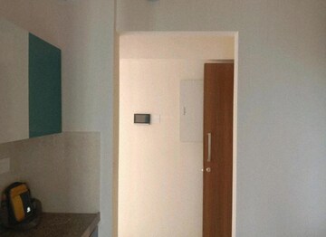 Room in 2 BHK Apartment at Acme Ozone, Manpada – for Rent