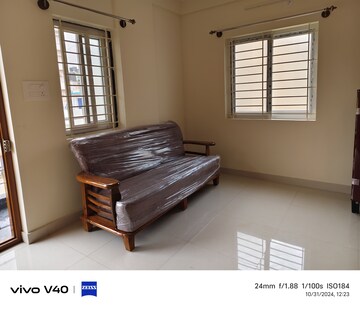Master Bedroom in 1 BHK Builder Floor at Halasuru – for Rent