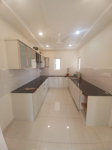 3 BHK Apartment For Rent in Godrej Aqua, International Airport Road