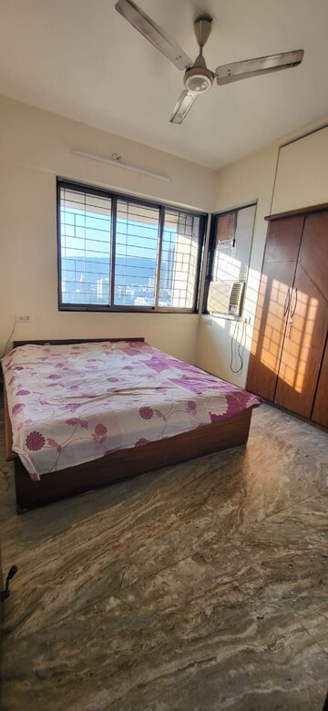 2 BHK Apartment For Rent in Hiranandani Estate