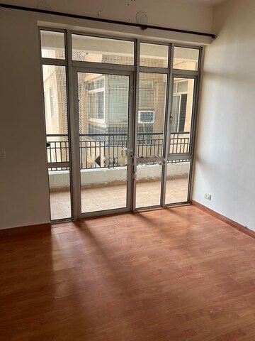 Room in 4 BHK Apartment at AEZ Aloha, Sector 57 – for Rent
