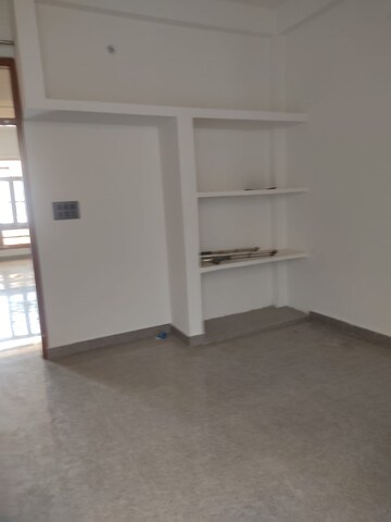 Room in 2 BHK Independent House at Jankipuram – for Rent