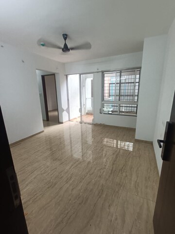 Room in 2 BHK Apartment at VTP Leonara, Mahalunge – for Rent