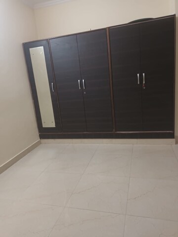Room in 2 BHK Builder Floor at Sector 47 – for Rent